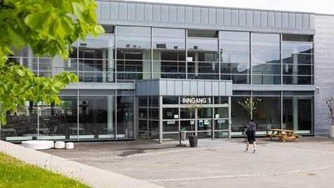 Lenke til artikkel: Gjøvik kommune følger situasjonen ved Gjøvik videregående skole